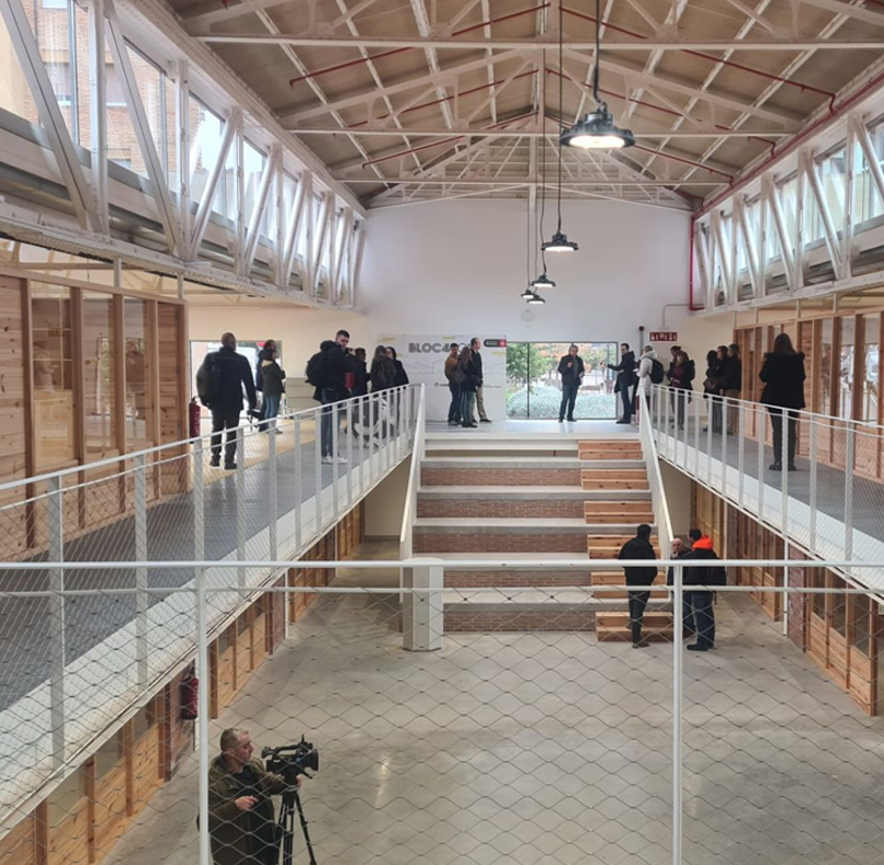 Comprehensive renovation of nau 4 of the Can Batlló industrial complex