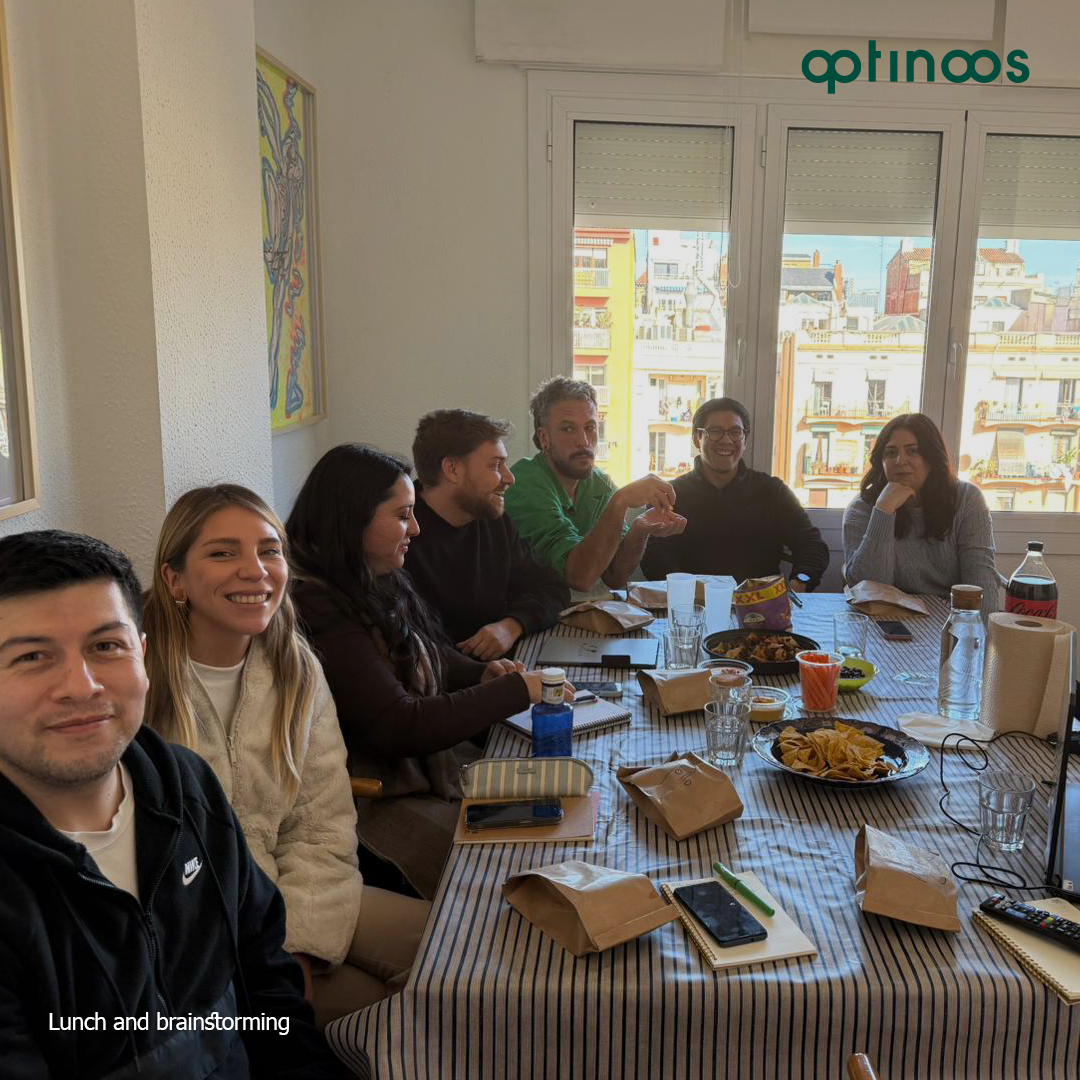 Lunch & Brainstorming