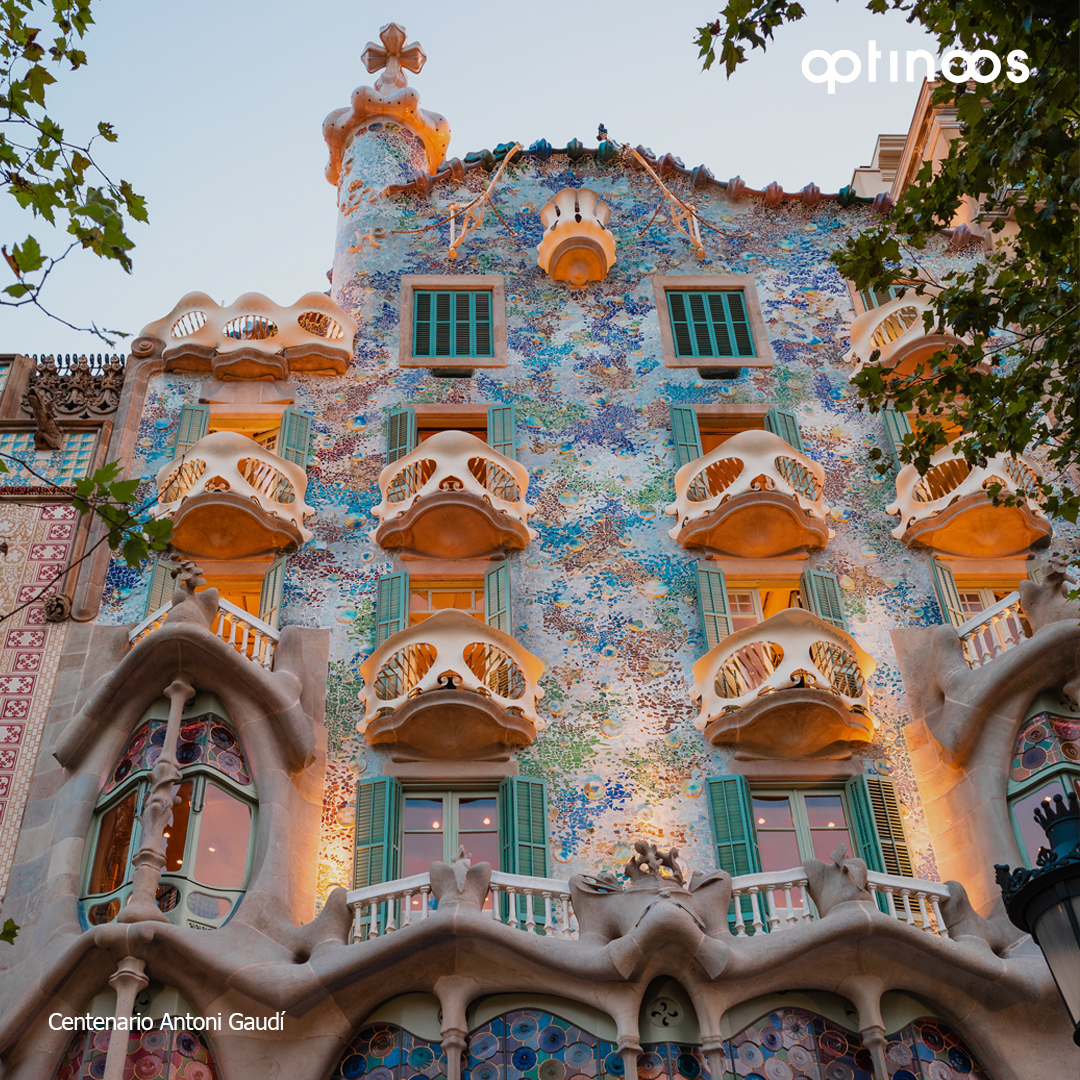 Gaudí: 100 years of his legacy